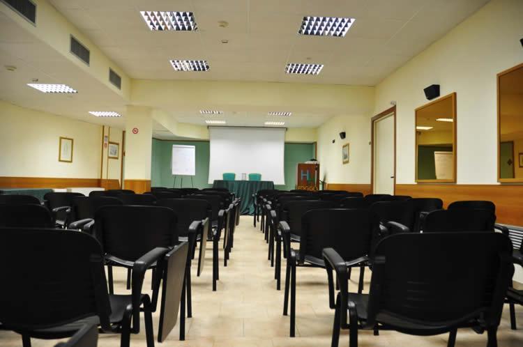 Hotel Holiday Foggia Exteriér fotografie